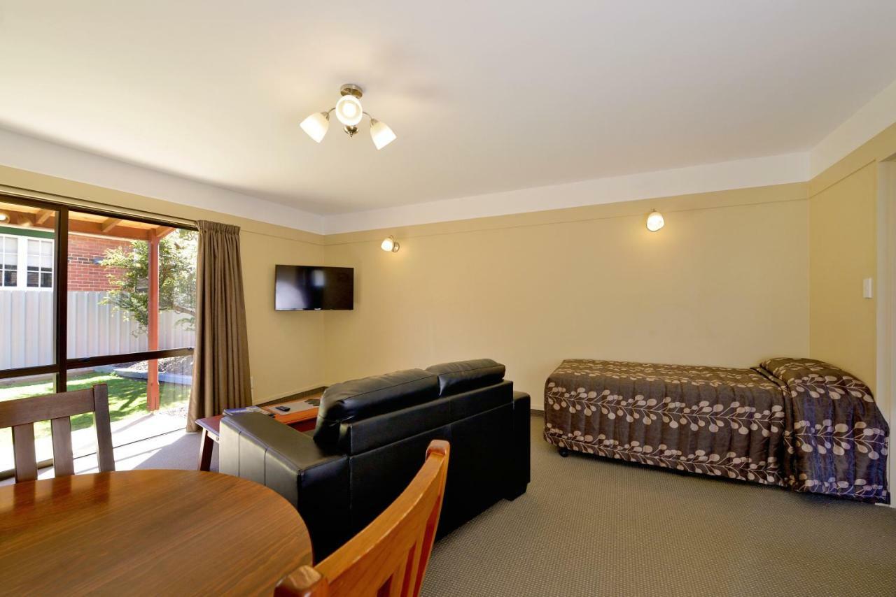 Mosgiel Regency Motel Екстер'єр фото